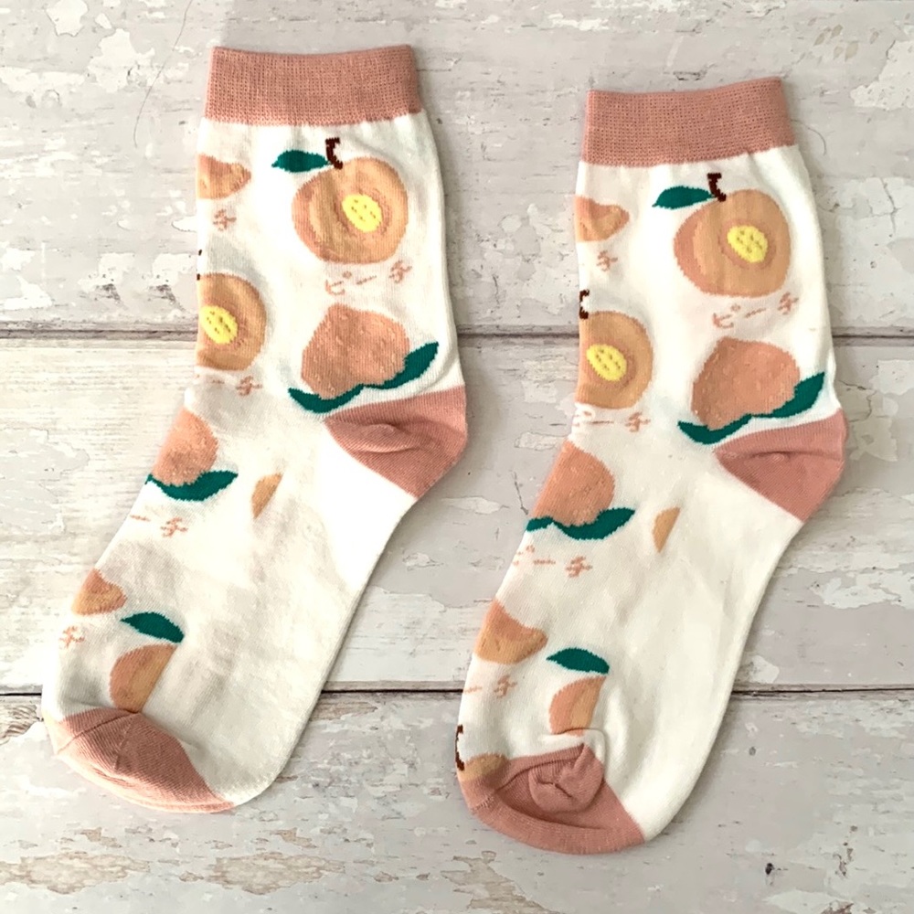 Urban Outfitters Peach Fruit Pink Crew Socks Unisex Girls Women’s Teens NEW